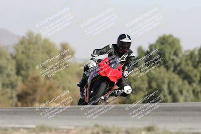 media/Dec-01-2025-Moto Forza (Mon) [[2daa91e15f]]/2-Intermediate Group/Session 2 Turn 9 Entry/